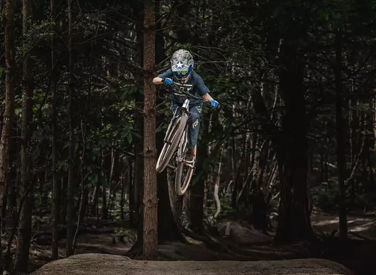 Детский велосипед Early Rider Hellion Electric Purple 24