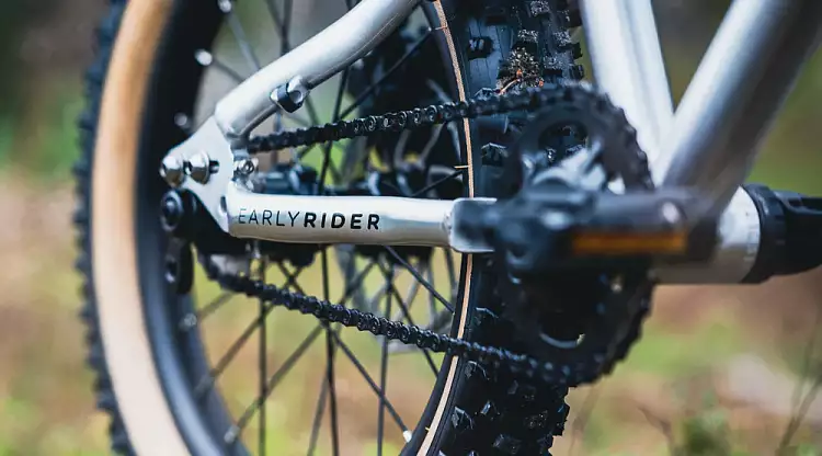 Детский велосипед Early Rider Hellion Electric Purple 16